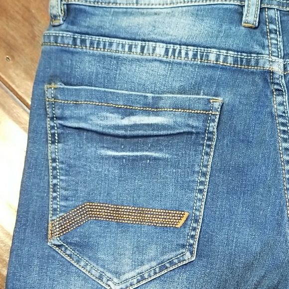 Denim shorts - Picture 6 of 7